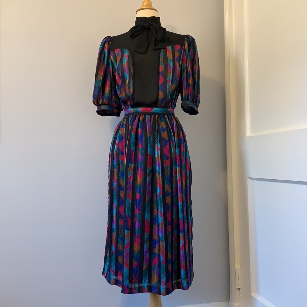 Body English vintage (vibrant!) separates set